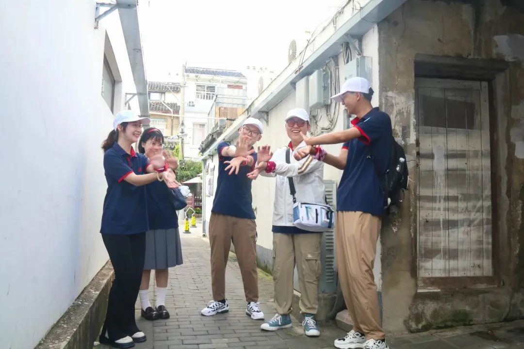 云顶国际一起奔赴山海，领跑未来！